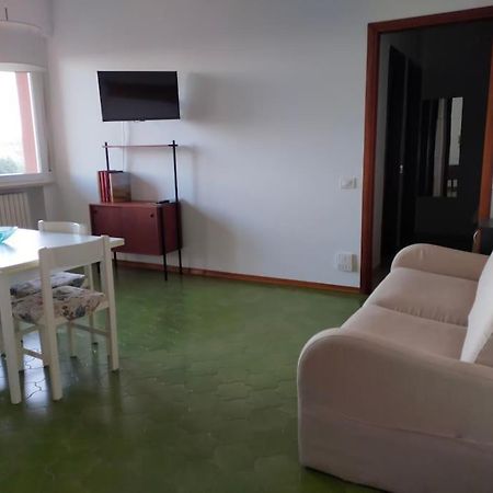 Casa Di Baia Apartment Песаро Екстериор снимка