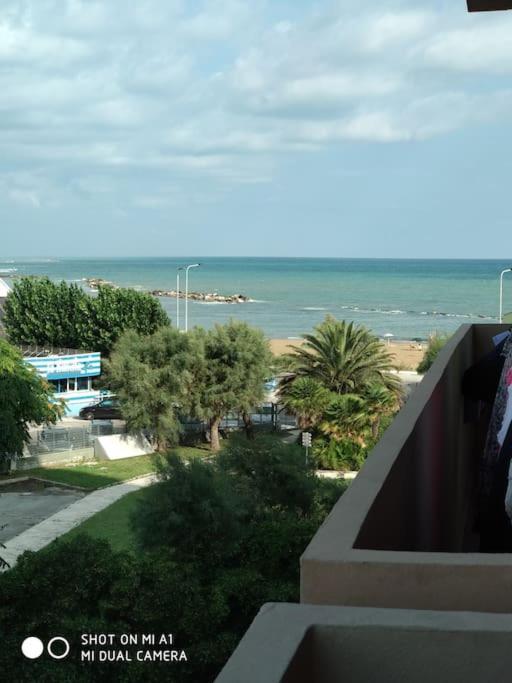 Casa Di Baia Apartment Песаро Екстериор снимка